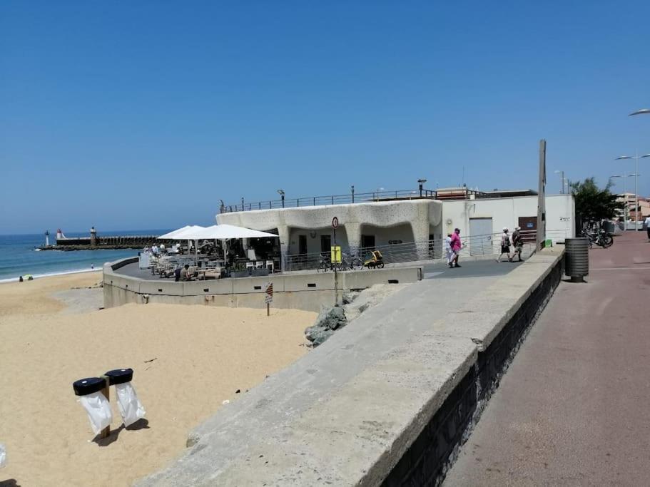 Appartement A 70M De La Plage Et L Estacade De 카브레톤 외부 사진